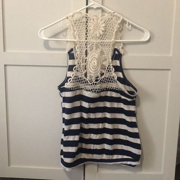 Weavers size medium navy blue and white striped crochet top 0043 - Picture 4 of 4